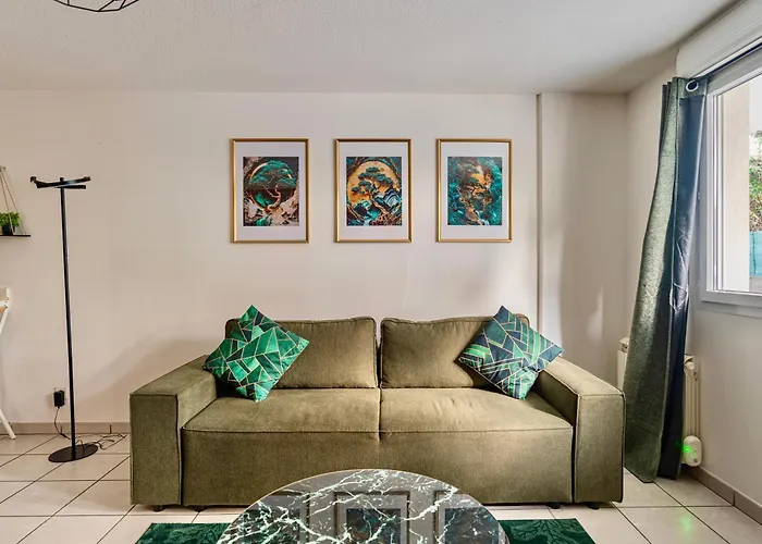 Appartement Tout Equipe A 3 Min Gare Annemasse - Ideal Famille Ou Pro - Parking Inclus