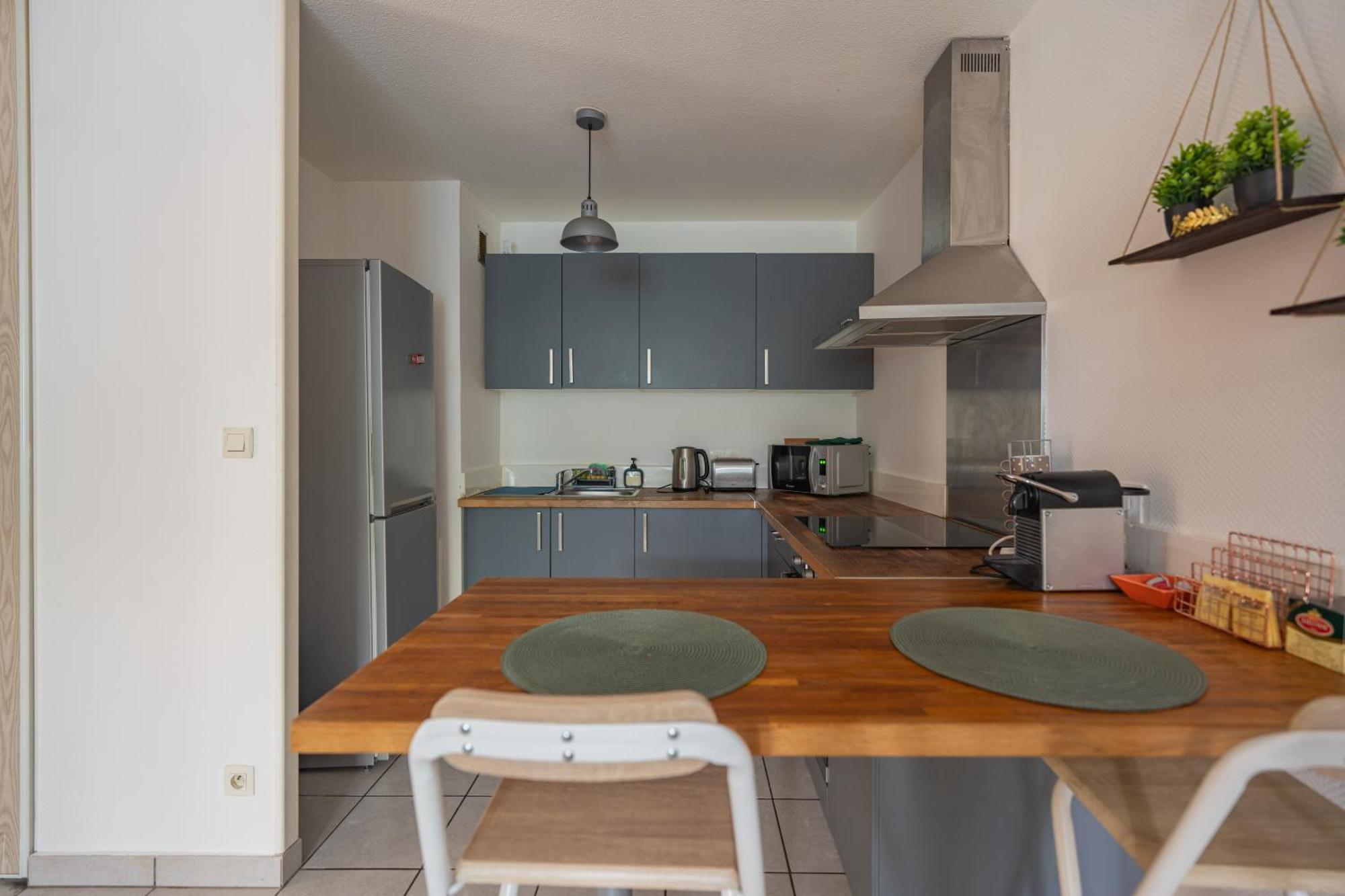 Appartement Tout Equipe A 3 Min Gare Annemasse - Ideal Famille Ou Pro - Parking Inclus Ville-la-Grand